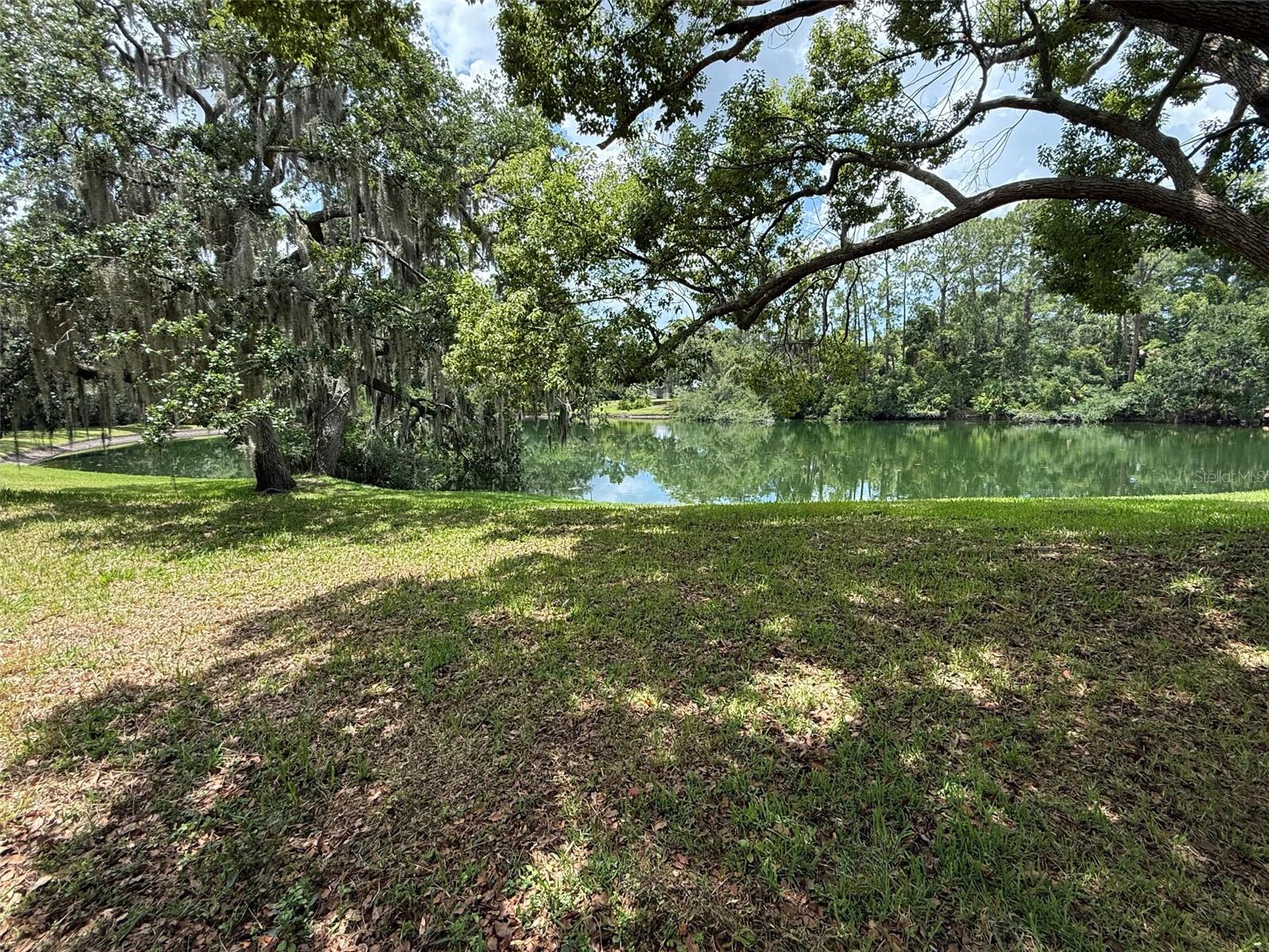 8018 Wildflower Row, FL