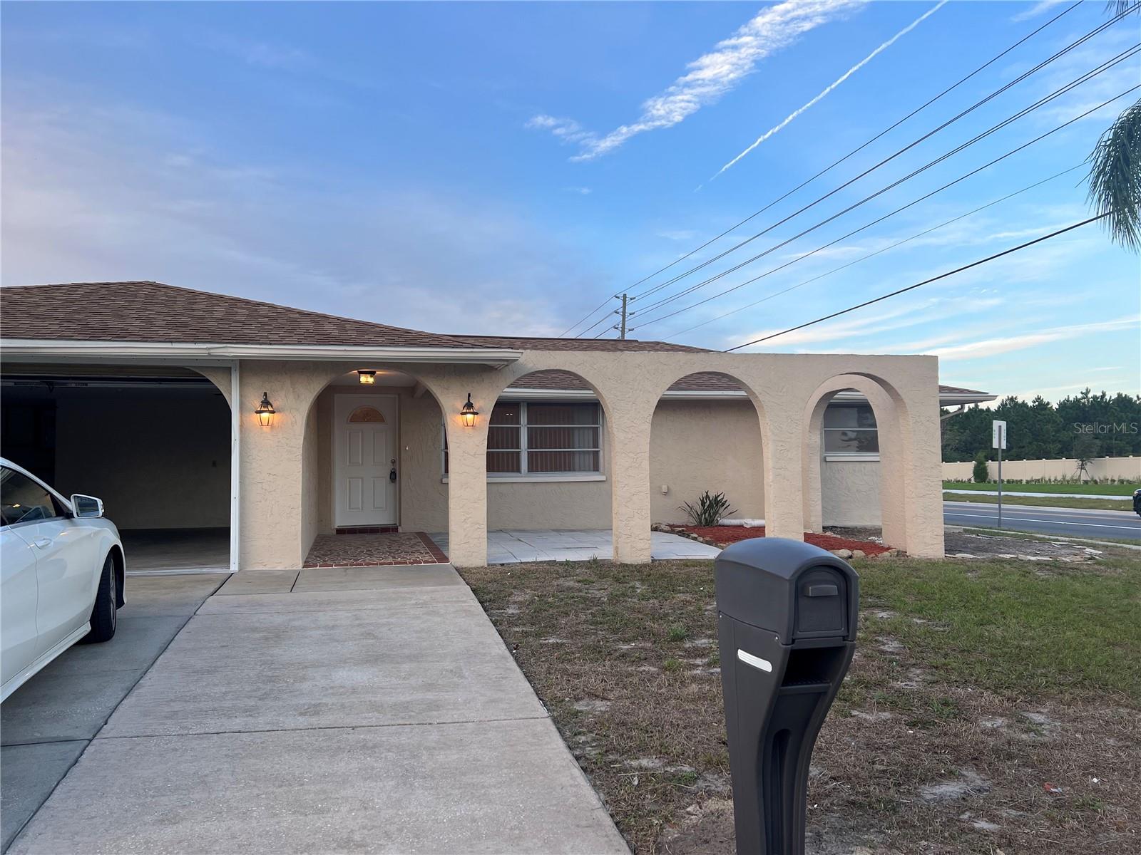 5945 Mockingbird Drive, FL