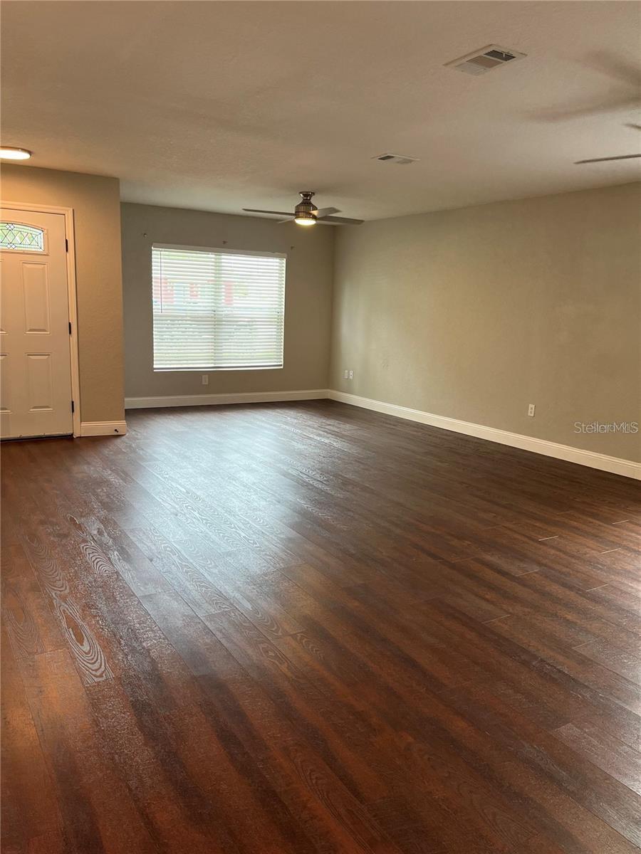2745 4th Avenue, FL