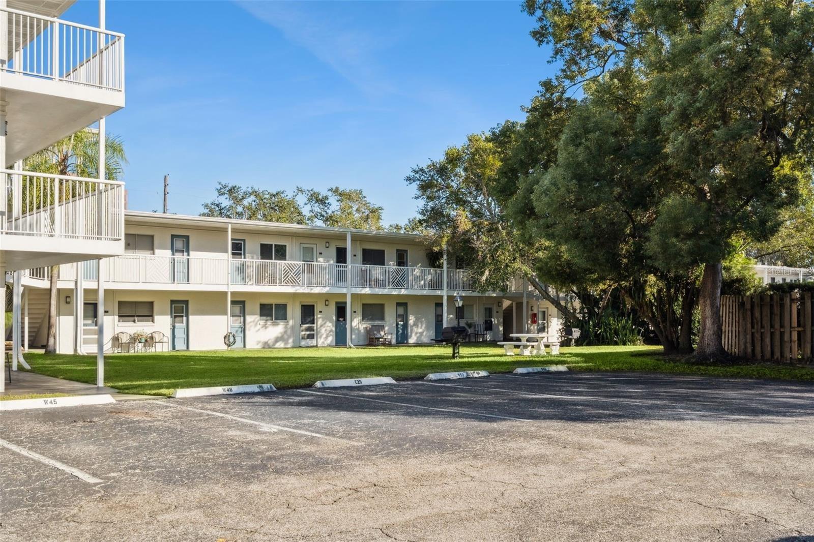 320 Lakeview Street, FL