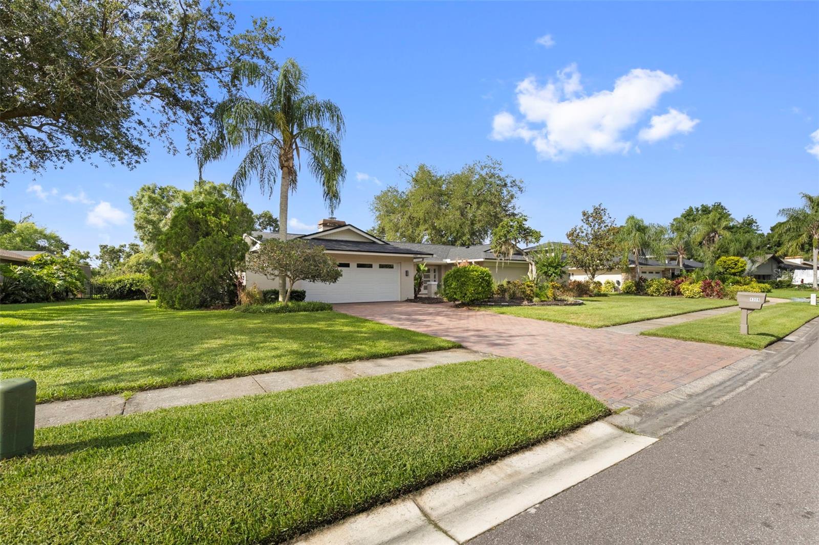 4308 Middle Lake Drive, FL