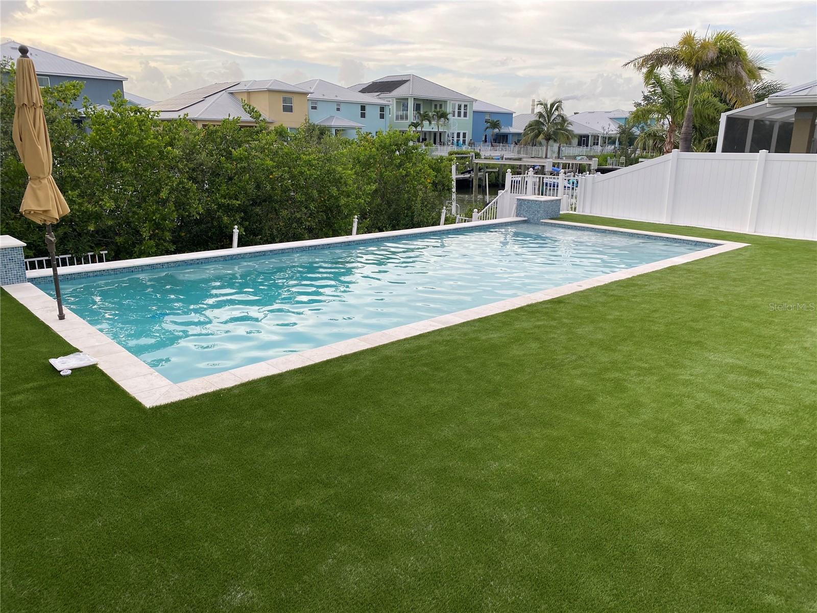 416 Bahama Grande Boulevard, FL