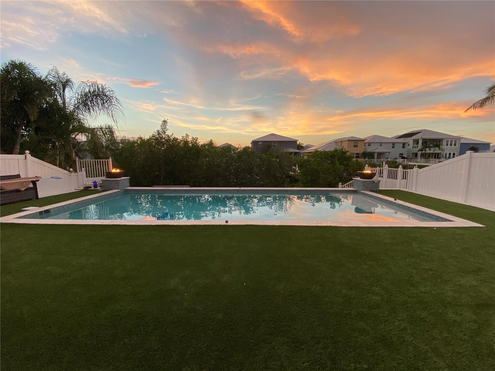 416 Bahama Grande Boulevard, FL