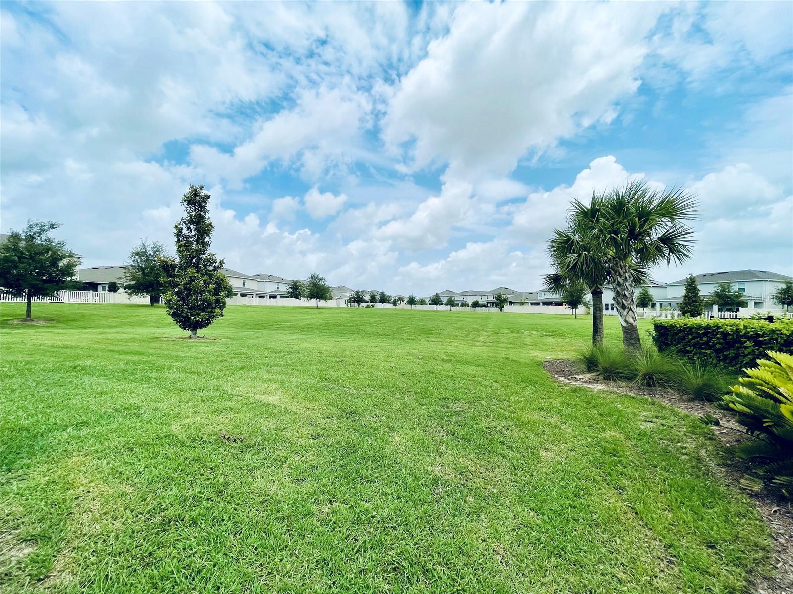 452 Lemongrass Road, FL