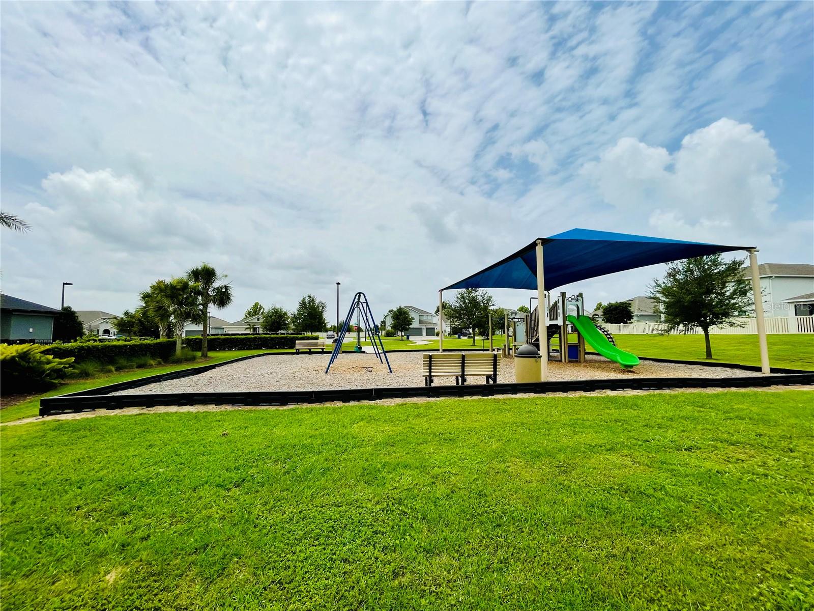 452 Lemongrass Road, FL