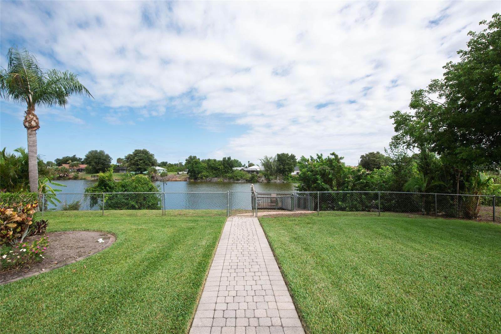 7411 Snow Drive, FL