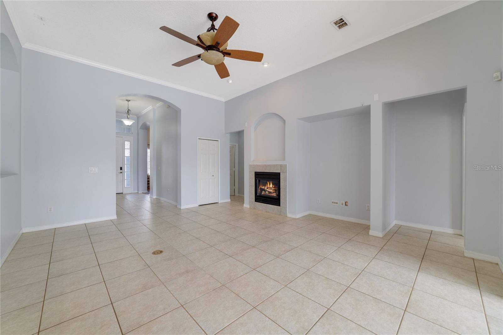 1434 Anna Catherine Drive, FL