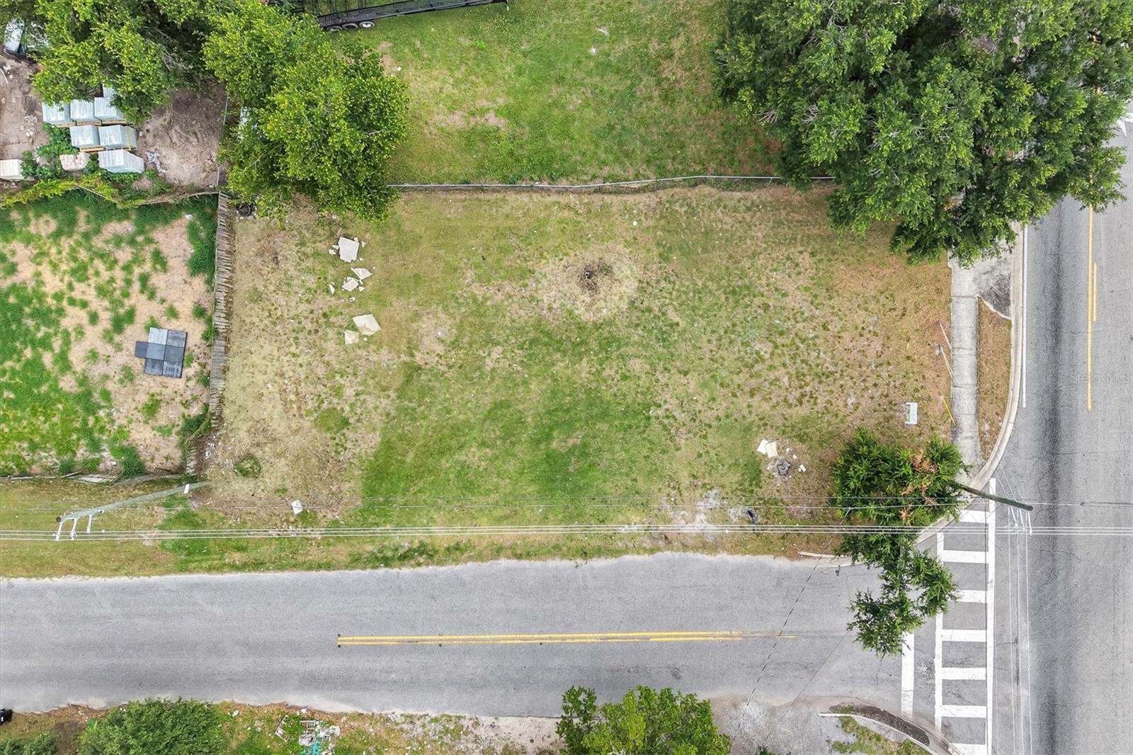 100 Pine Hills Road, FL