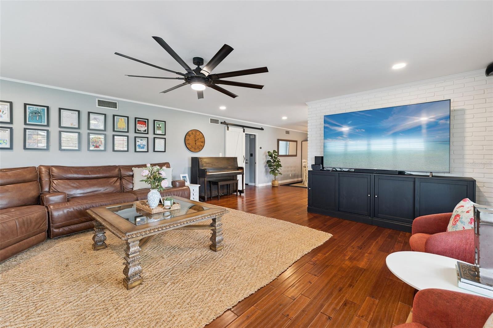 840 Piedmont Drive, FL
