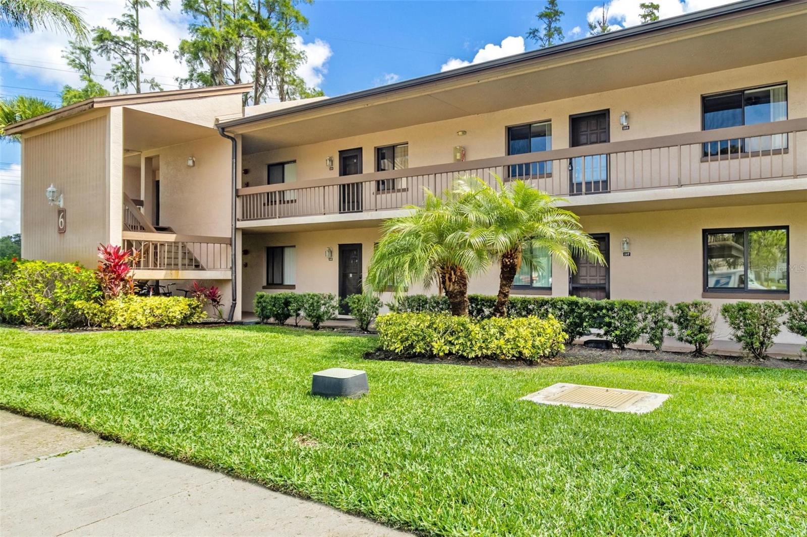 108 Woodlands Court, FL
