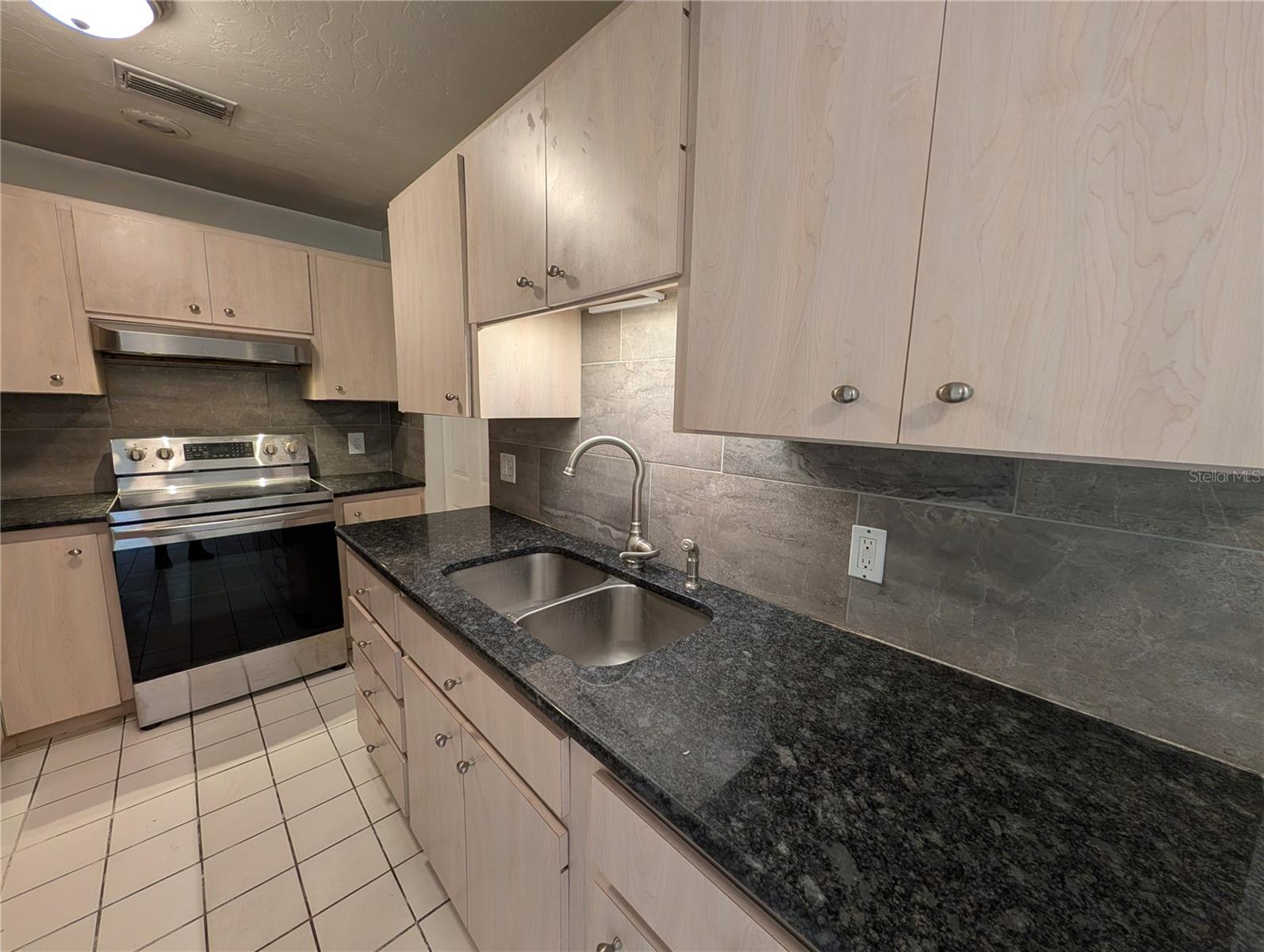 4031 Iola Drive, FL