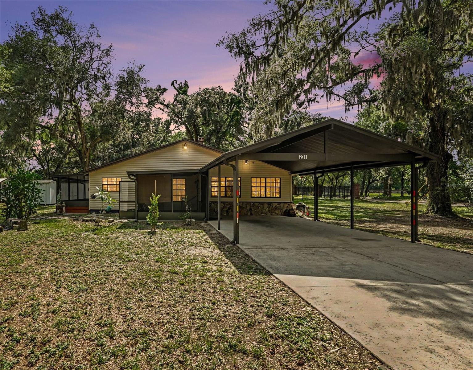 231 Duke Simms Road, FL