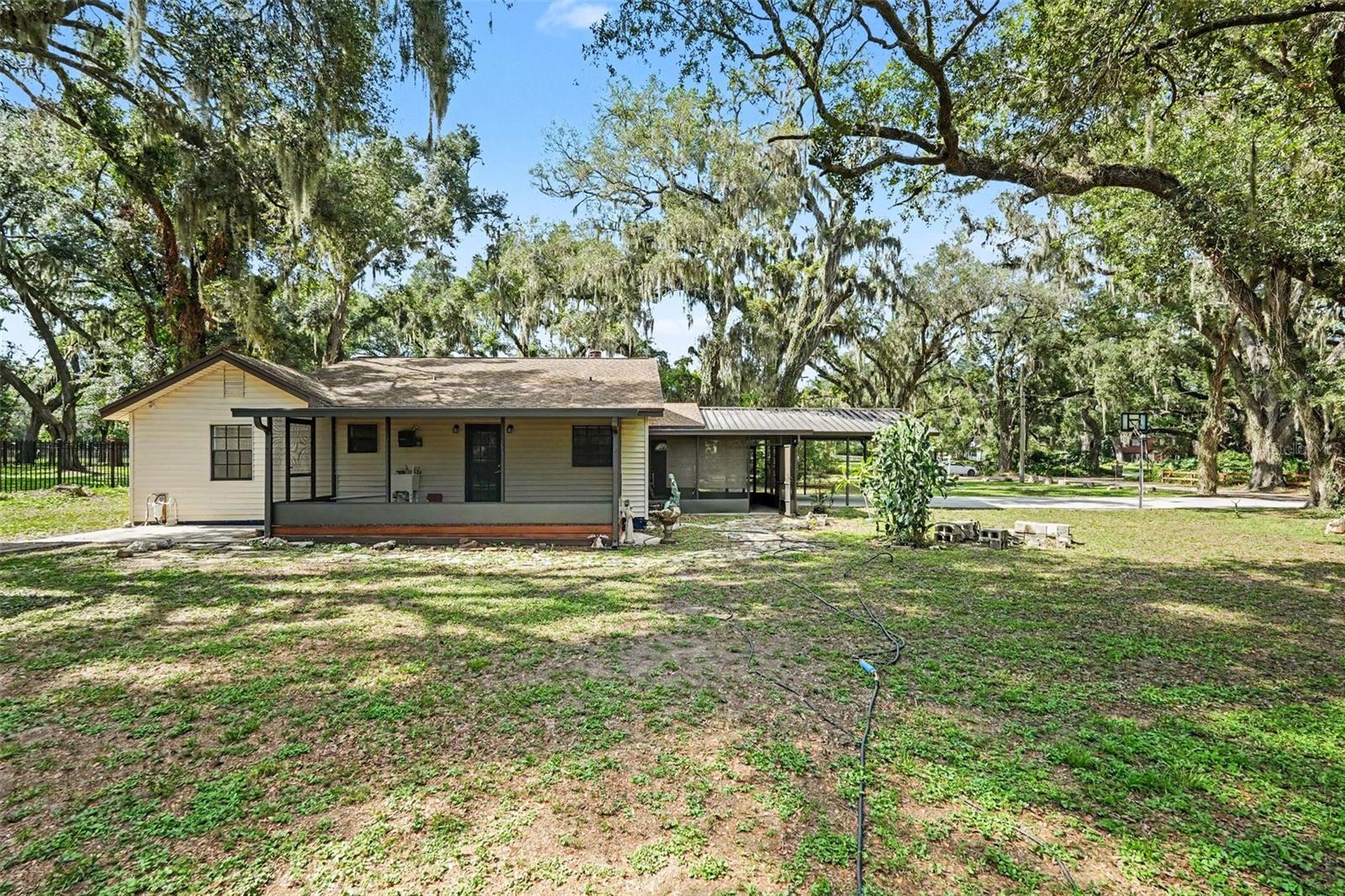 231 Duke Simms Road, FL