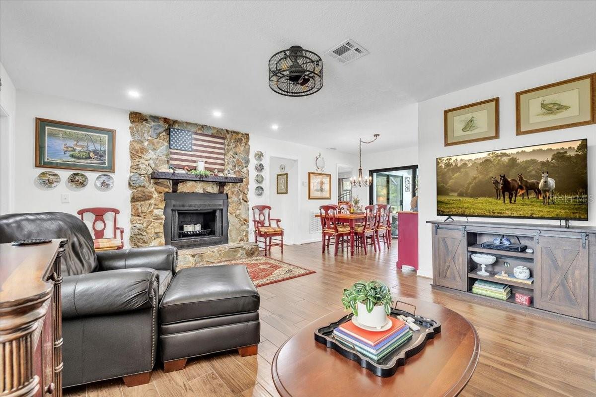4806 County Road 769, FL