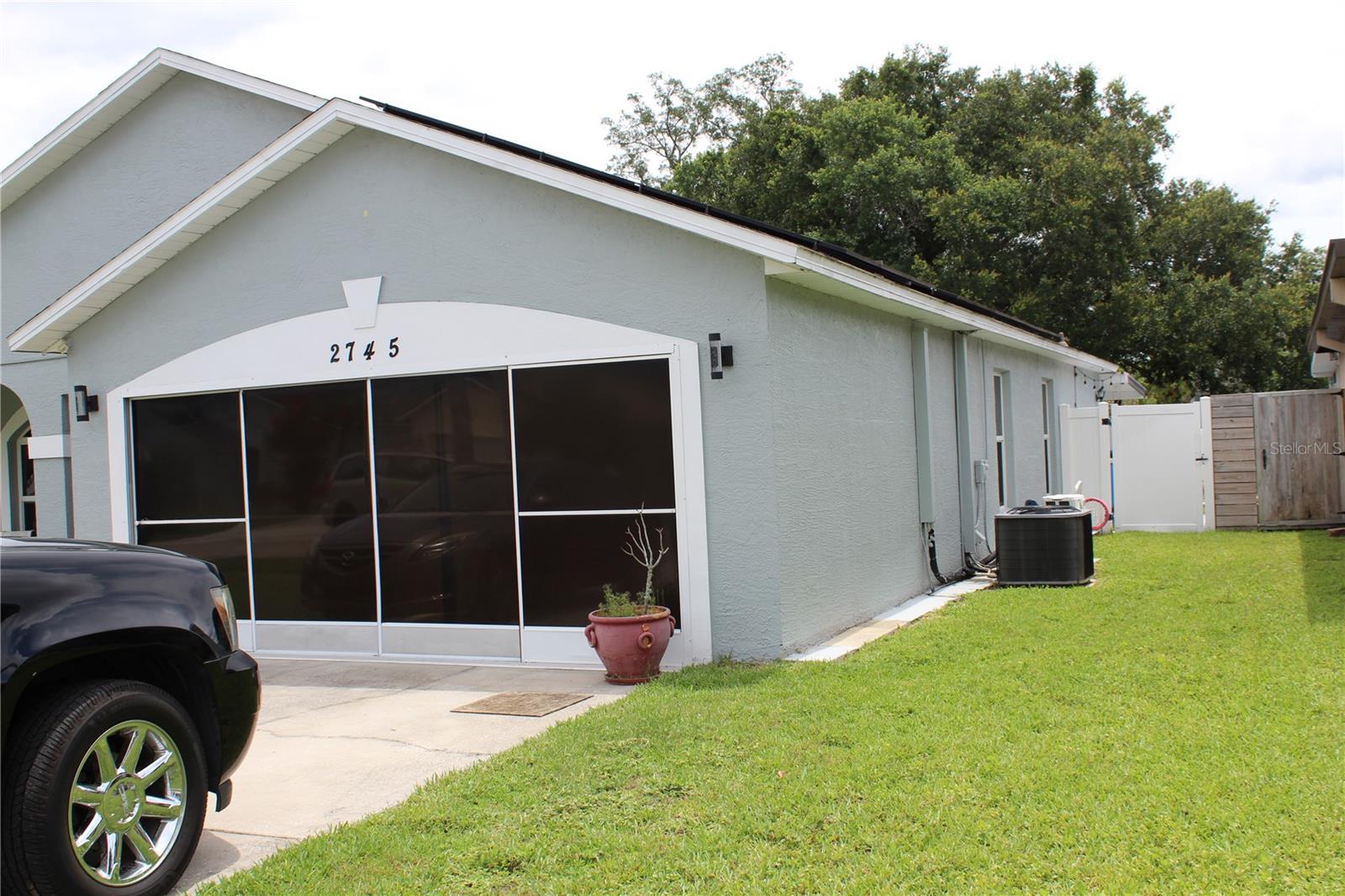2745 Palm Isle Way, FL