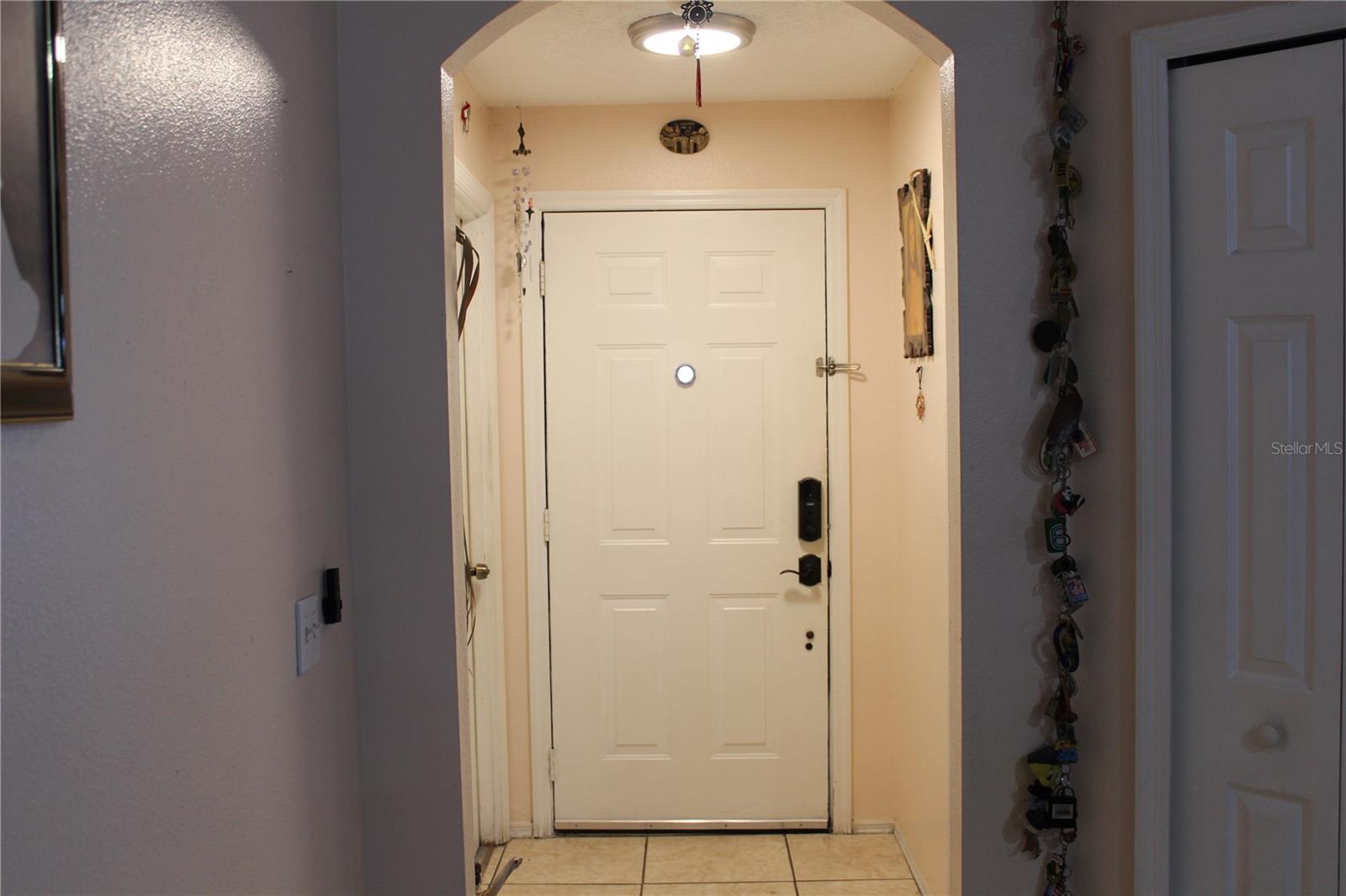 2745 Palm Isle Way, FL