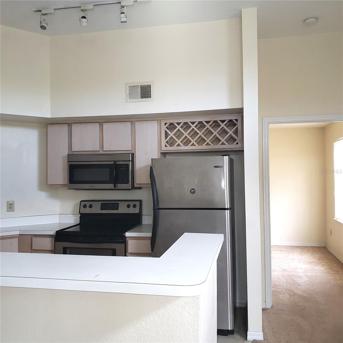 7300 Westpointe Boulevard, FL