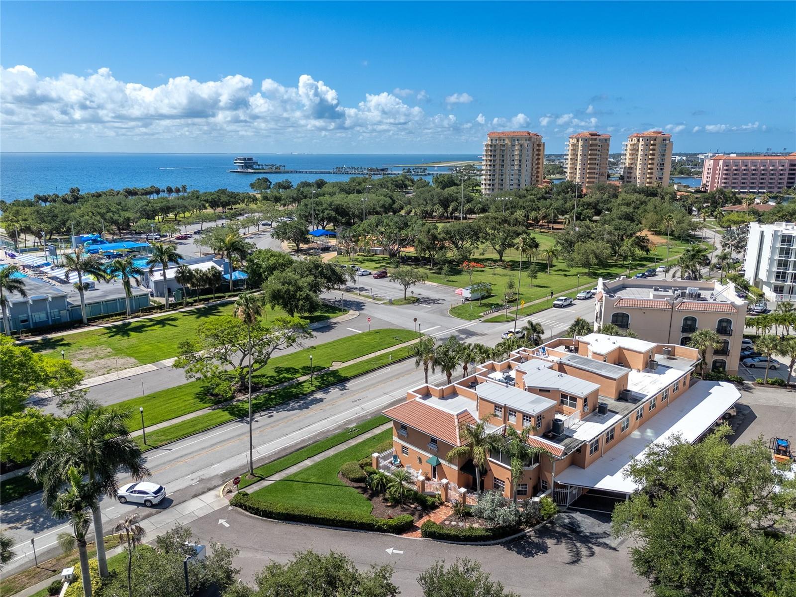 920 North Shore Drive, FL