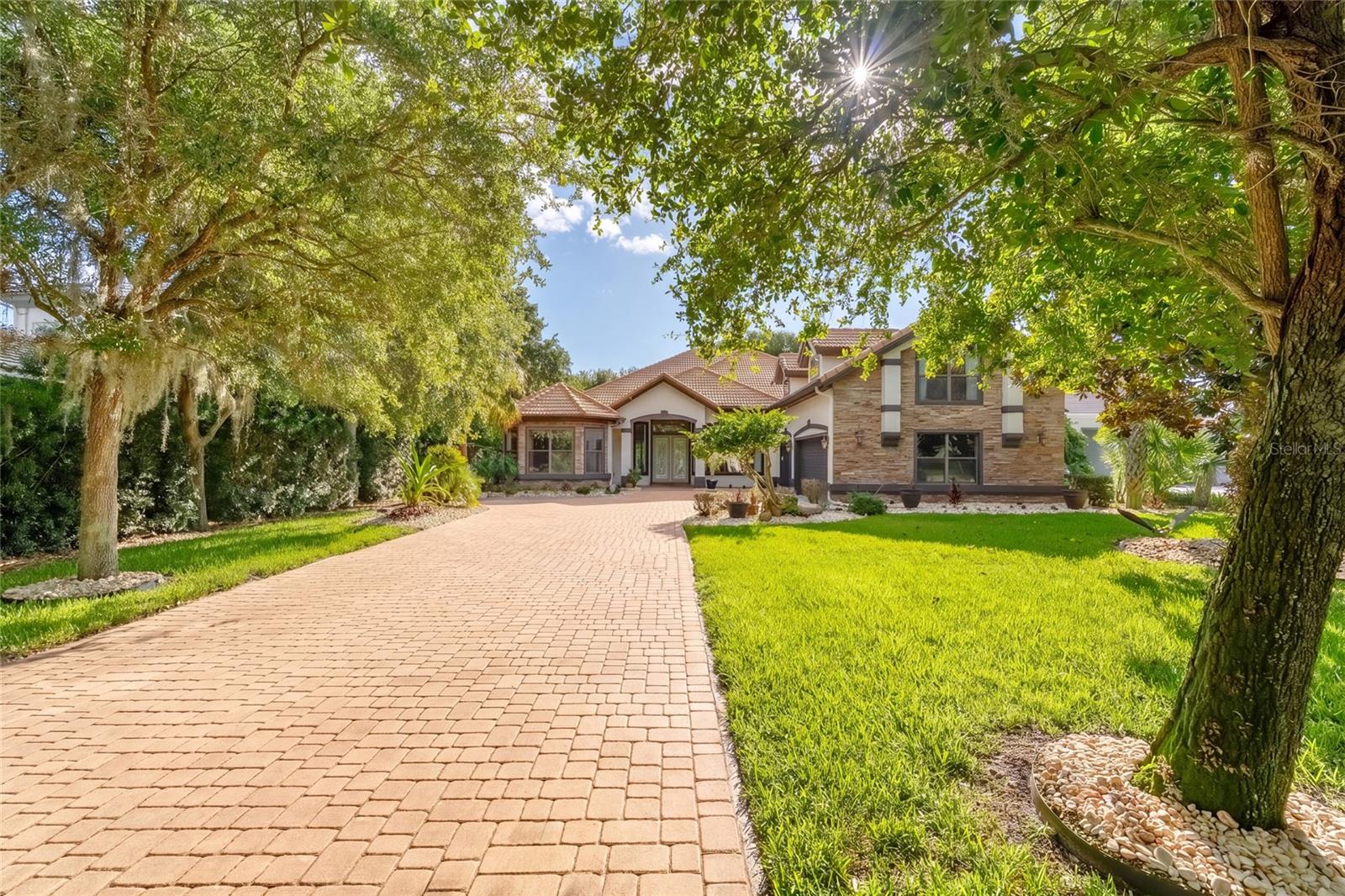 3 Flagship Court, FL