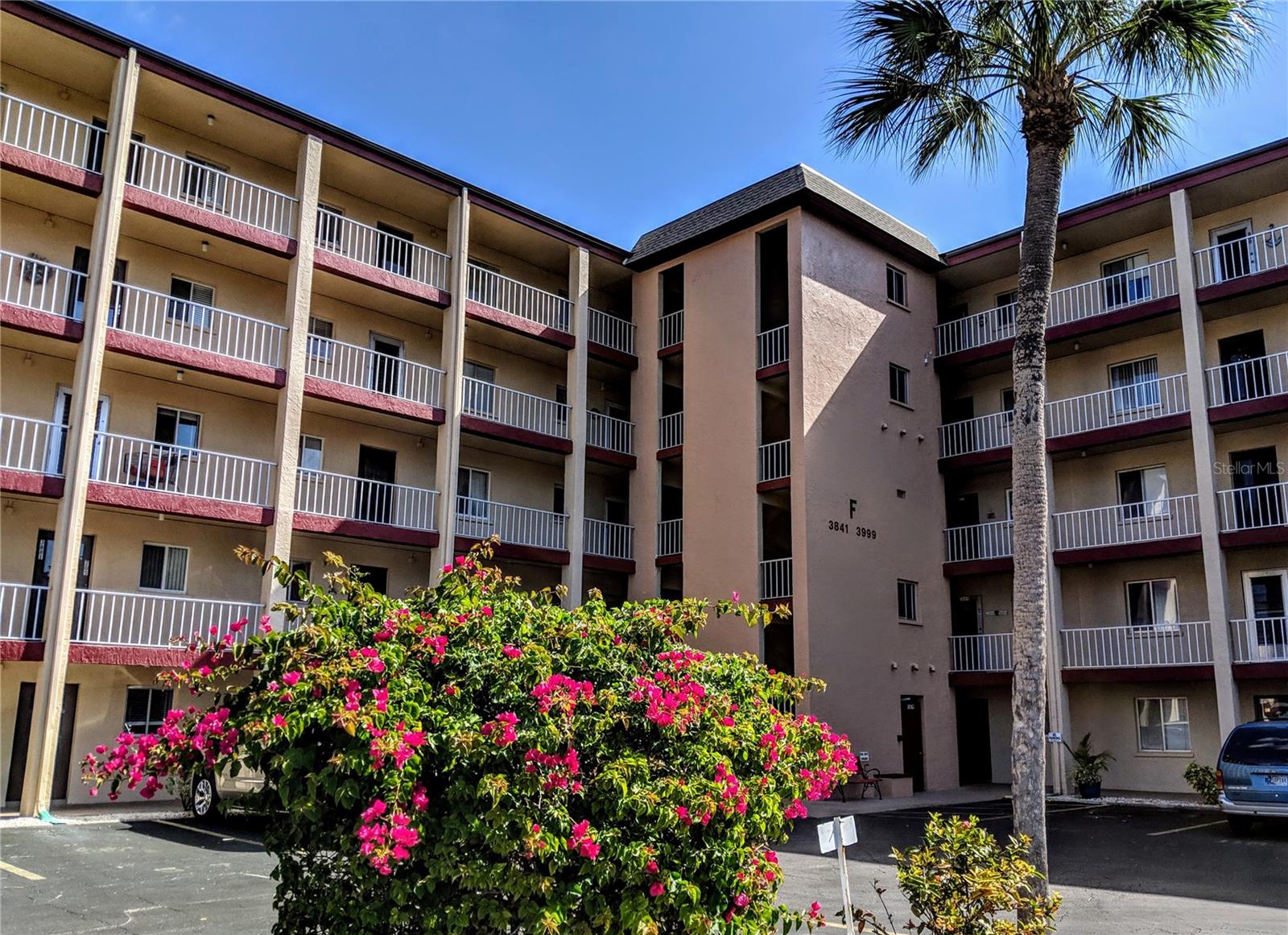 3963 Lake Bayshore Drive, FL