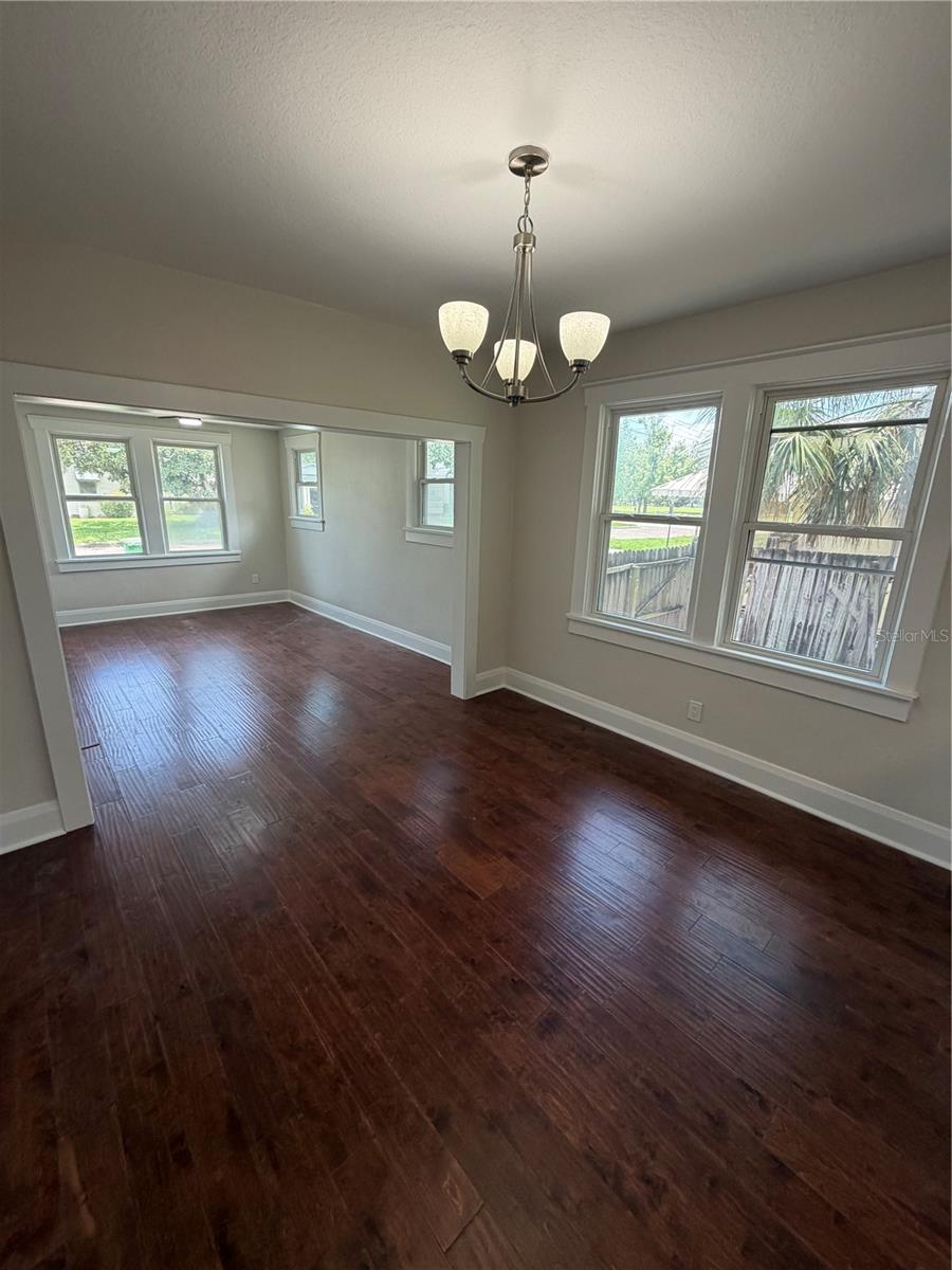 919 Plymouth Street, FL