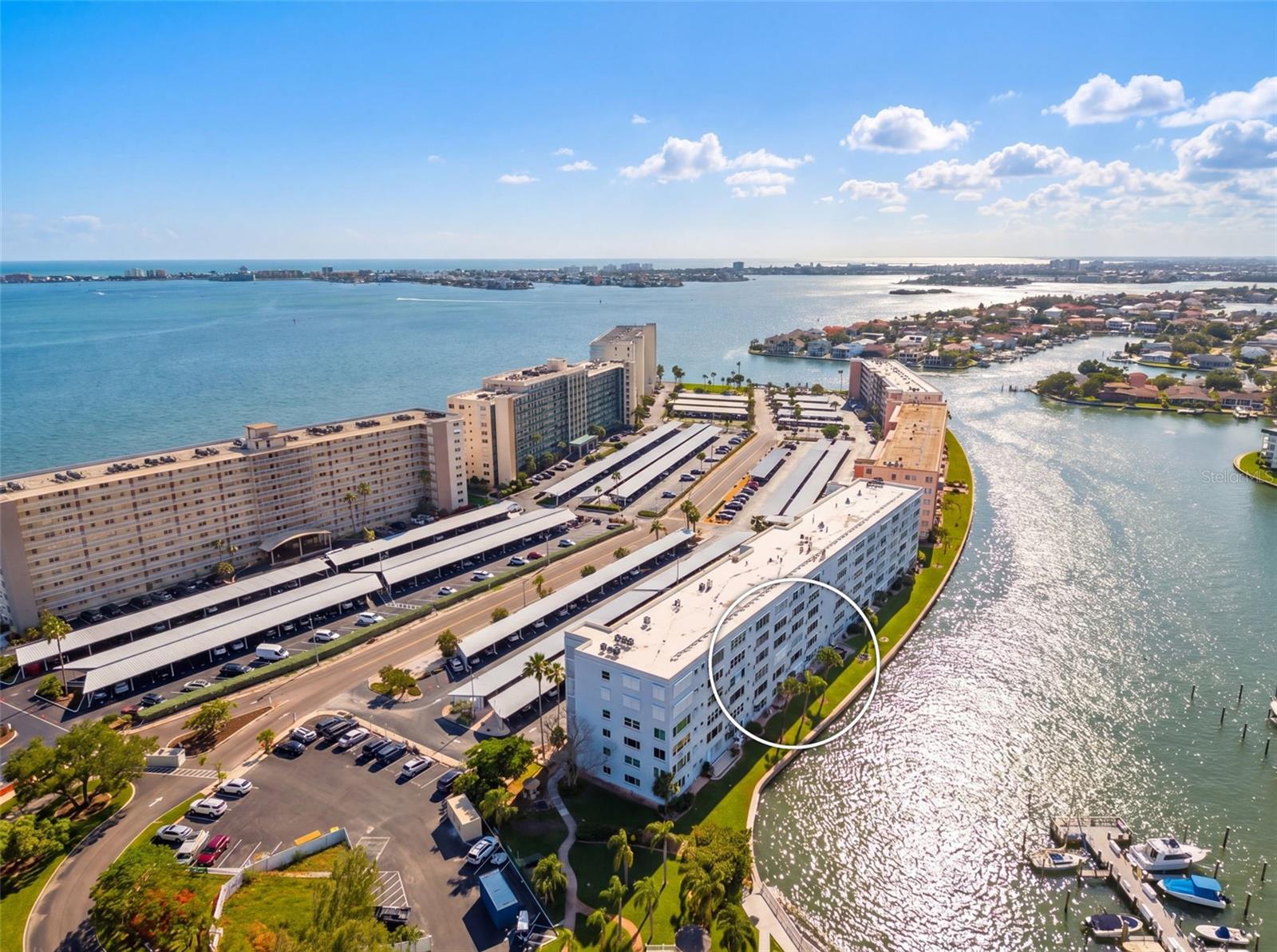 5925 Shore Boulevard, FL