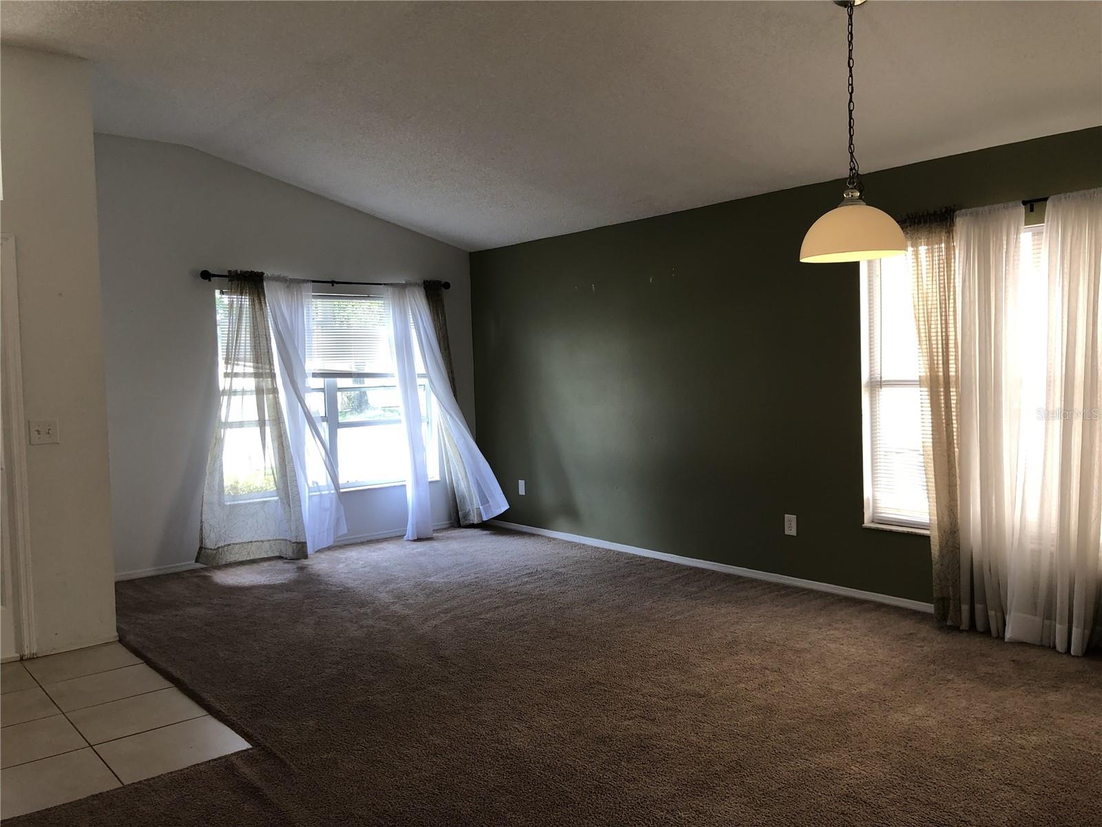2673 Chatham Circle, FL