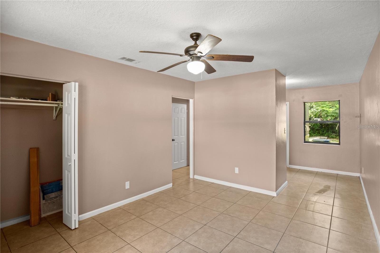 2152 3rd Street, FL