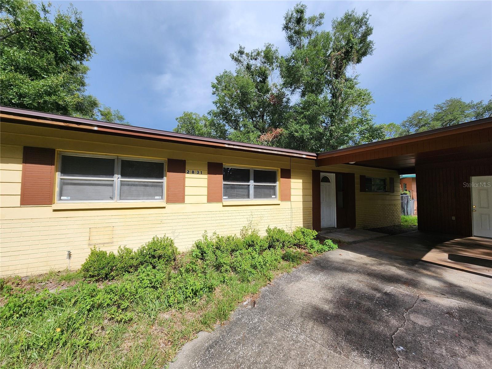 2831 17 Drive, FL