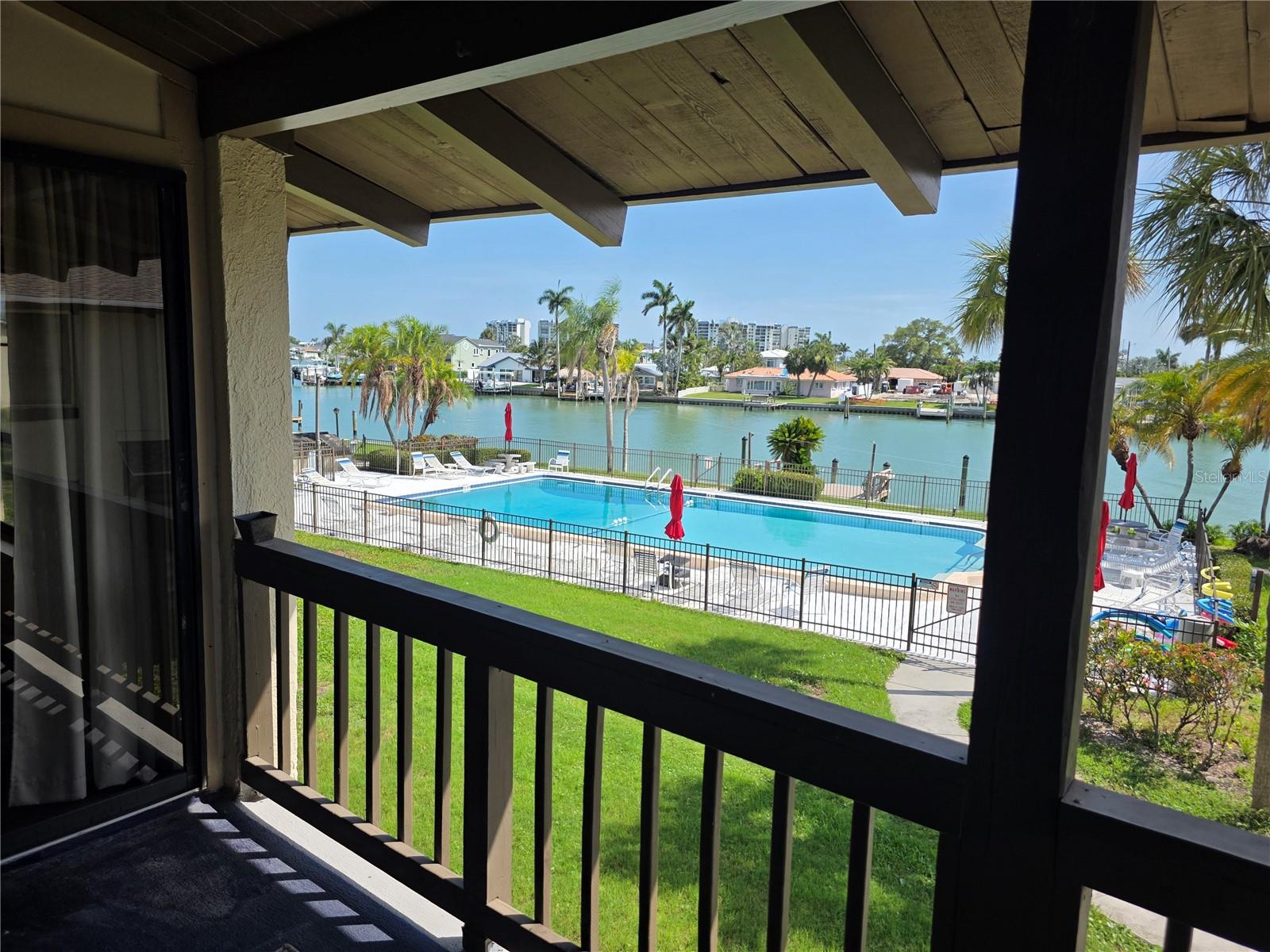 507 Plaza Seville Court, FL