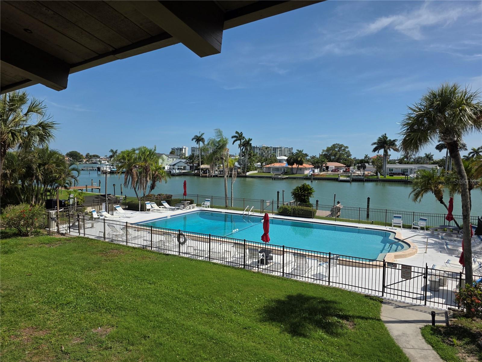 507 Plaza Seville Court, FL