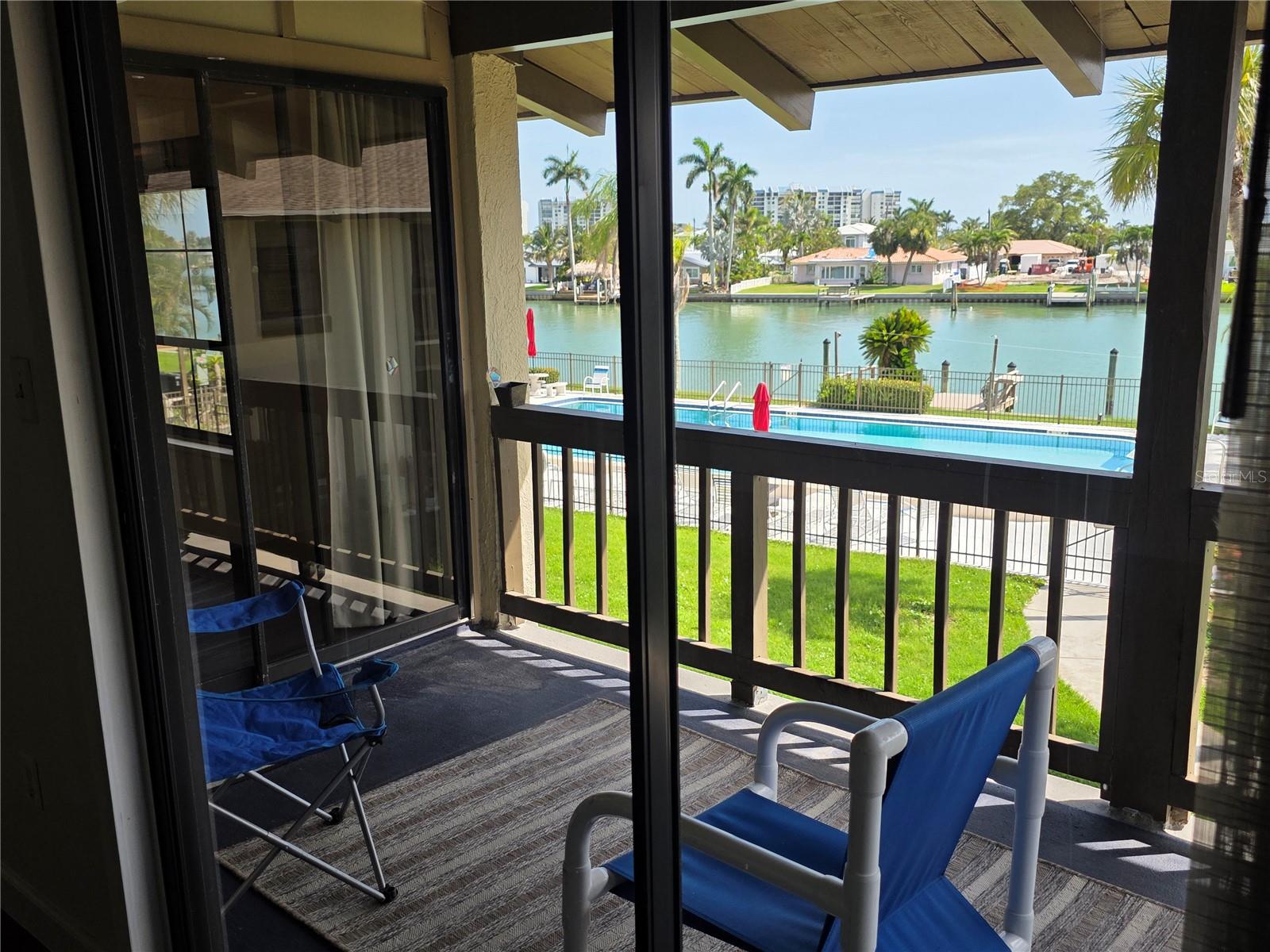 507 Plaza Seville Court, FL