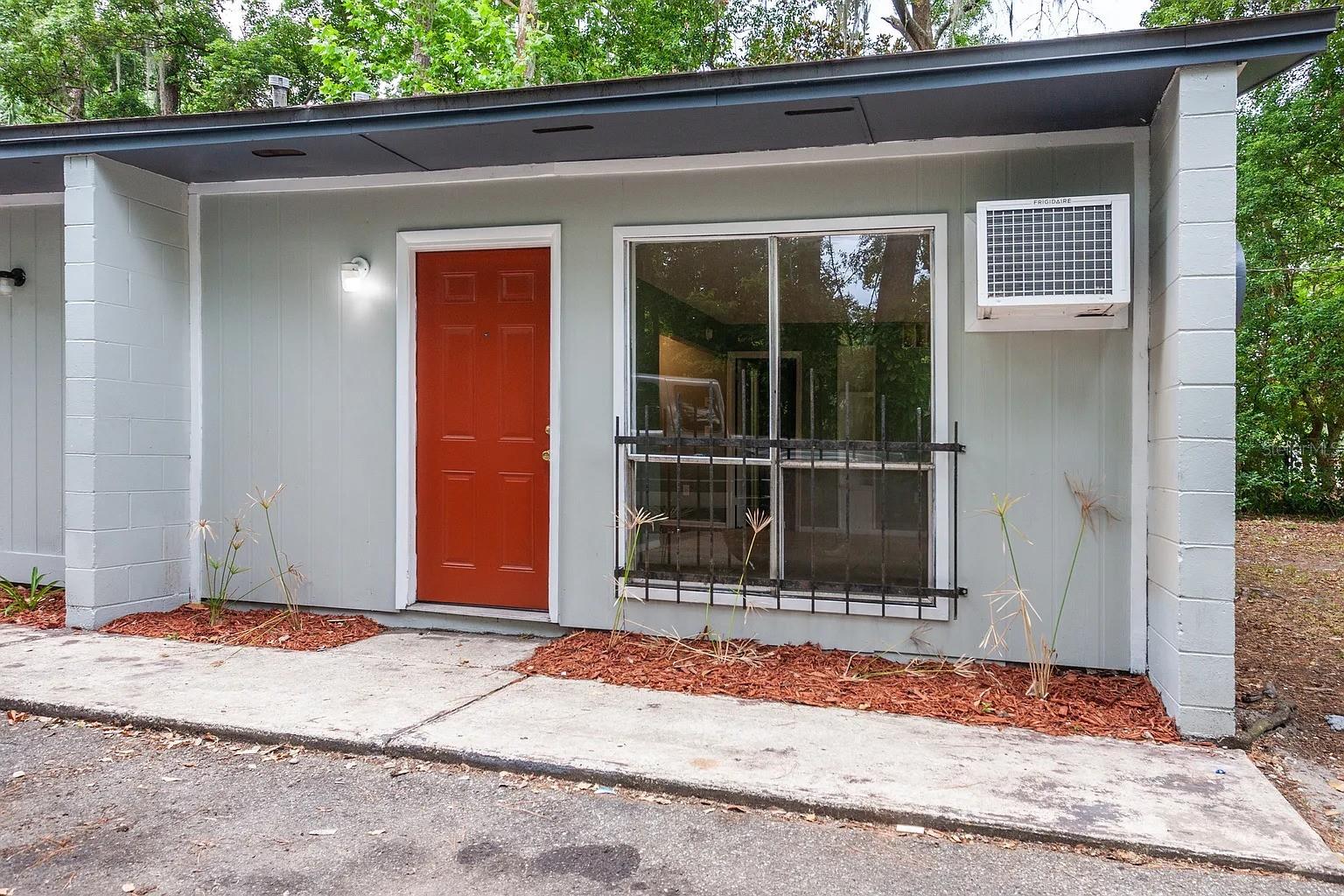 409 11th Street, FL