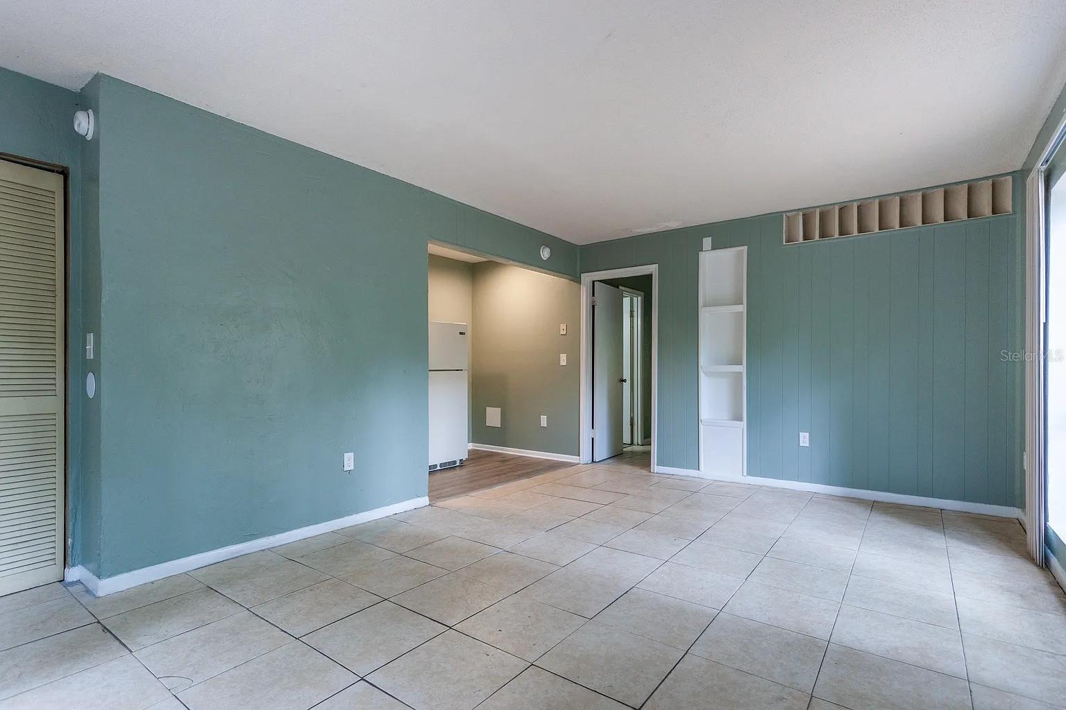 409 11th Street, FL