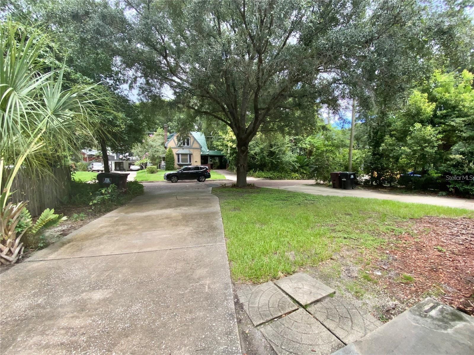 1022 Delaney Park Drive, FL