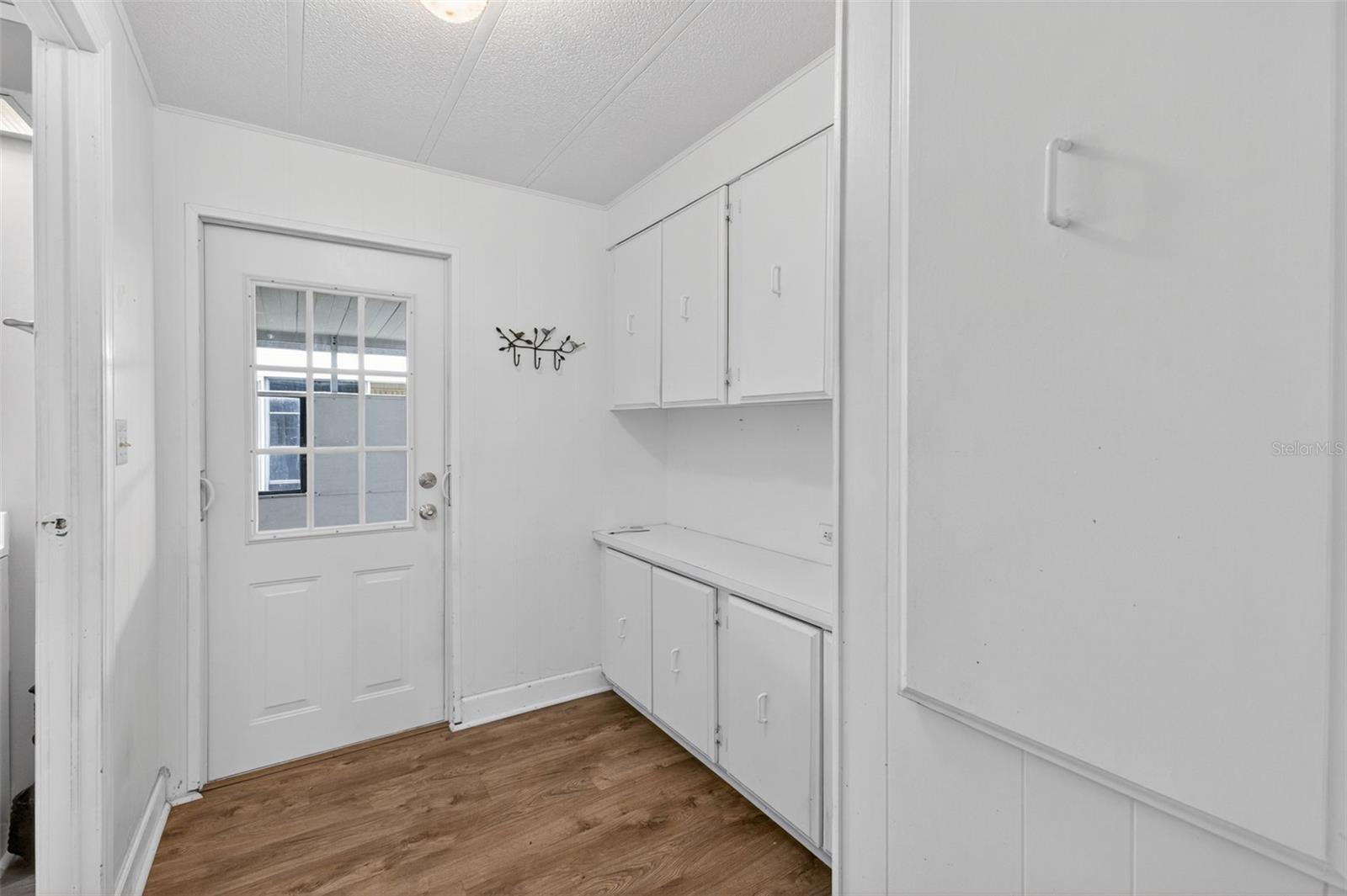 401 Loma Linda, FL