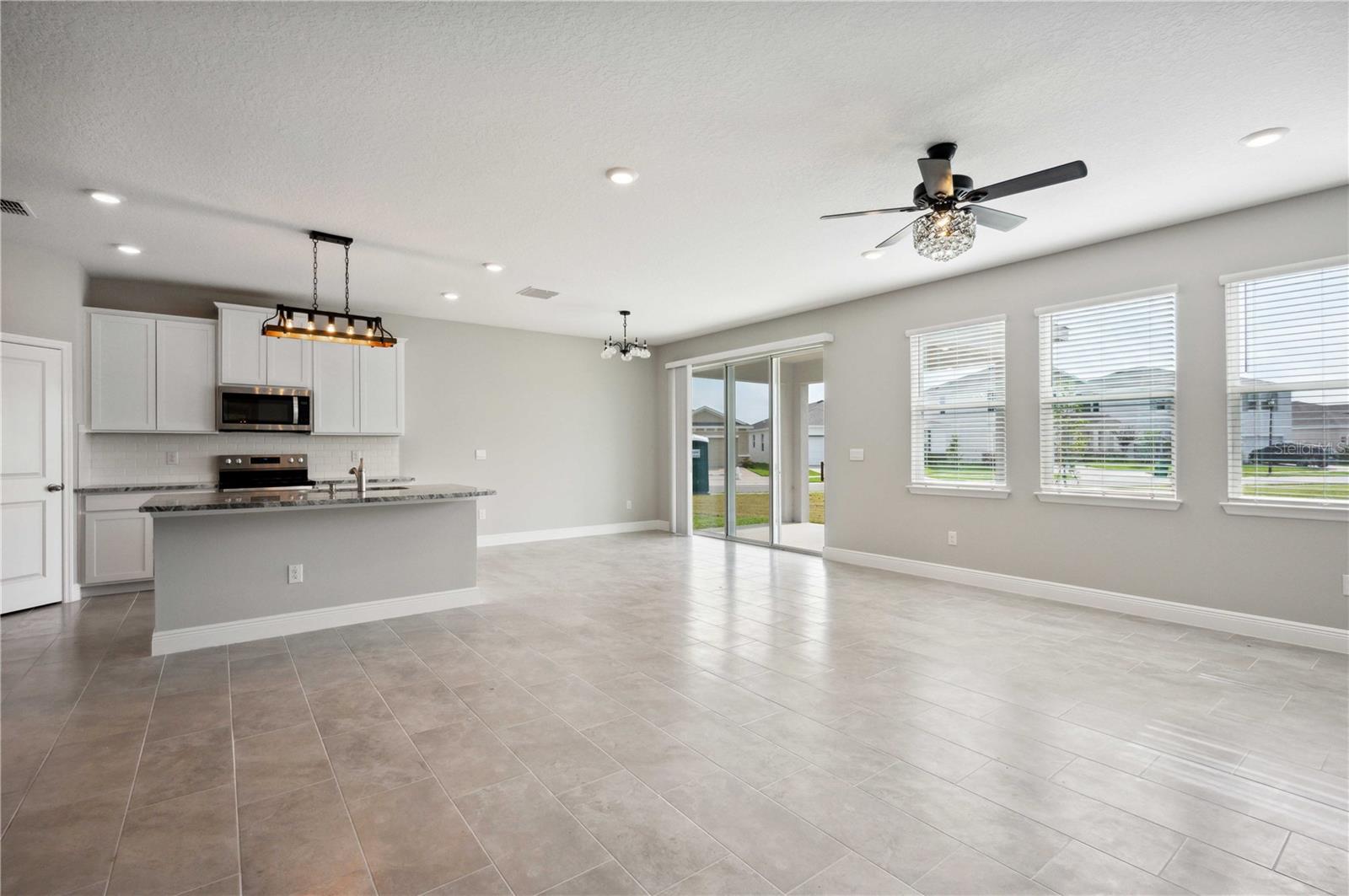 2560 Warren Acres Boulevard, FL