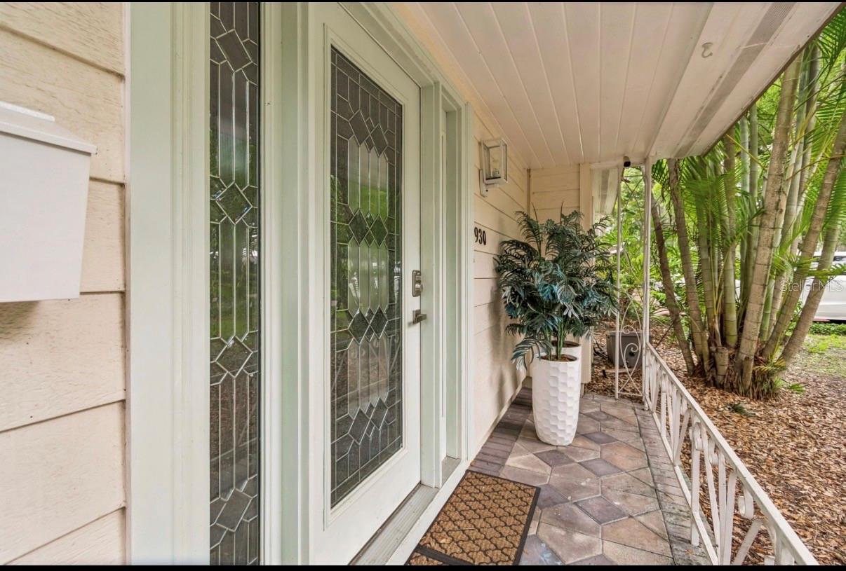930 Montrose Boulevard, FL