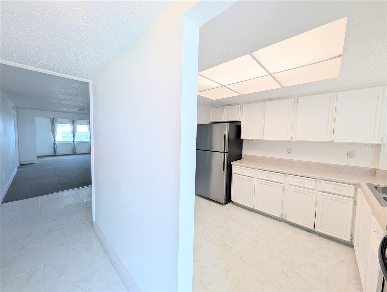 4129 Lake Bayshore Drive, FL