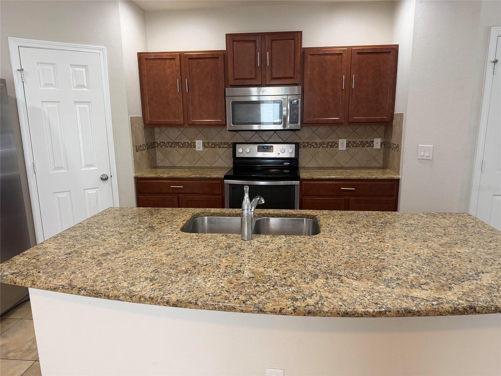 4723 Somerset Hill Lane, FL