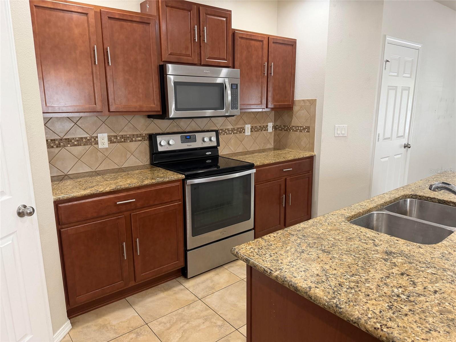 4723 Somerset Hill Lane, FL