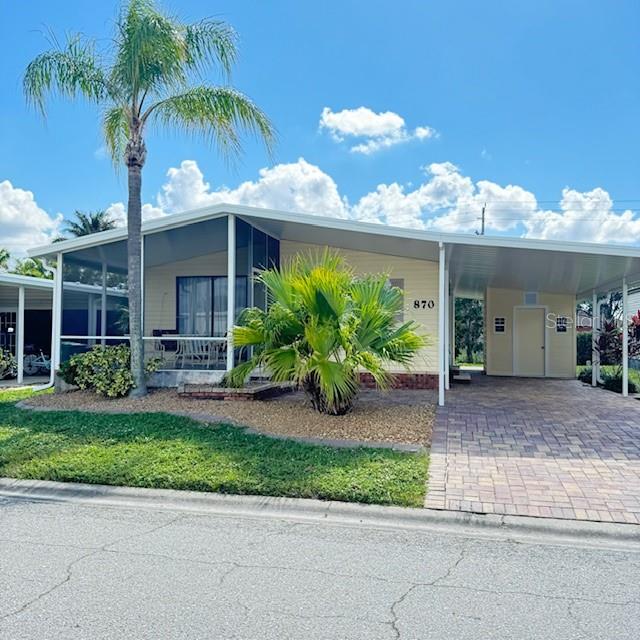 2100 Kings Highway, FL
