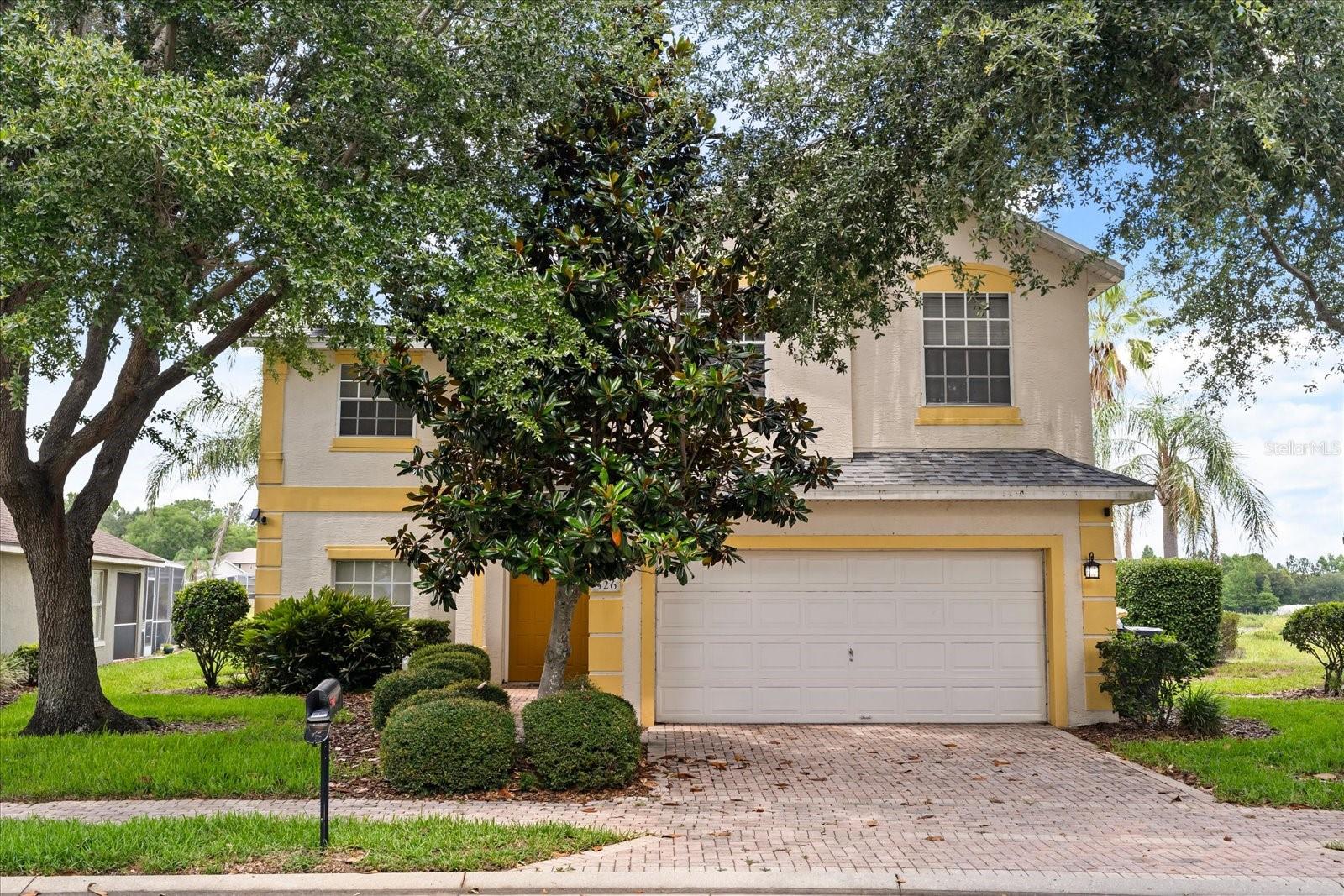 526 Windsor Place, FL