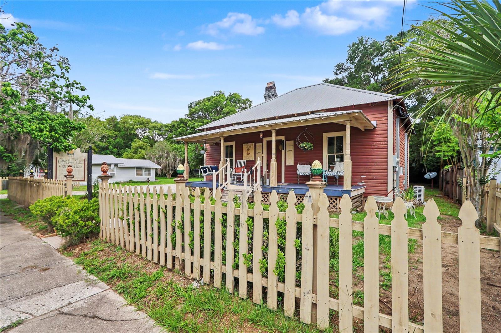 20847 Walnut Street, FL