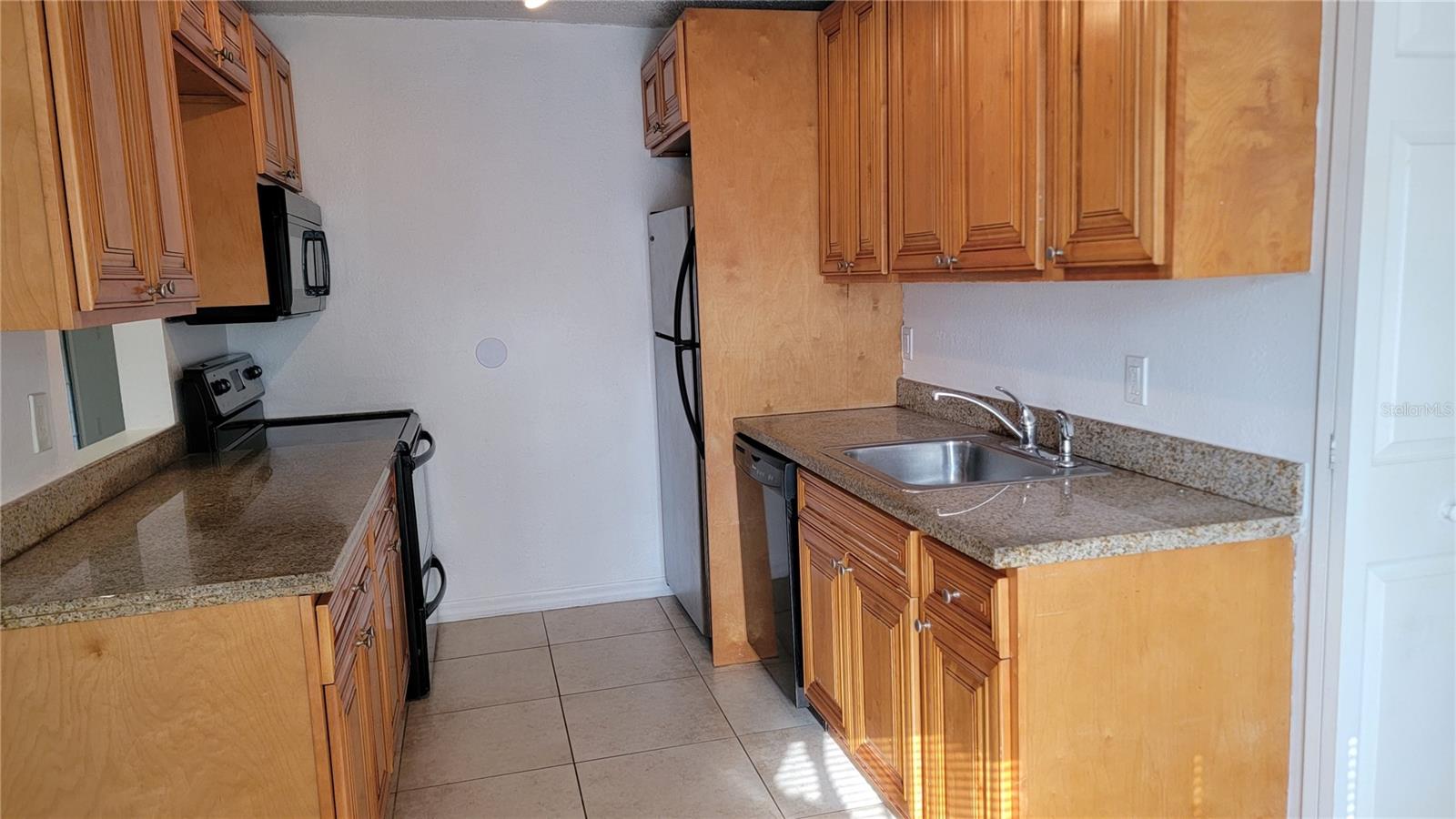 4023 Versailles Drive, FL
