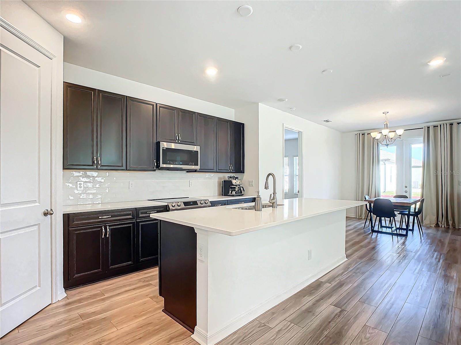 1317 Sterling Pointe Drive, FL