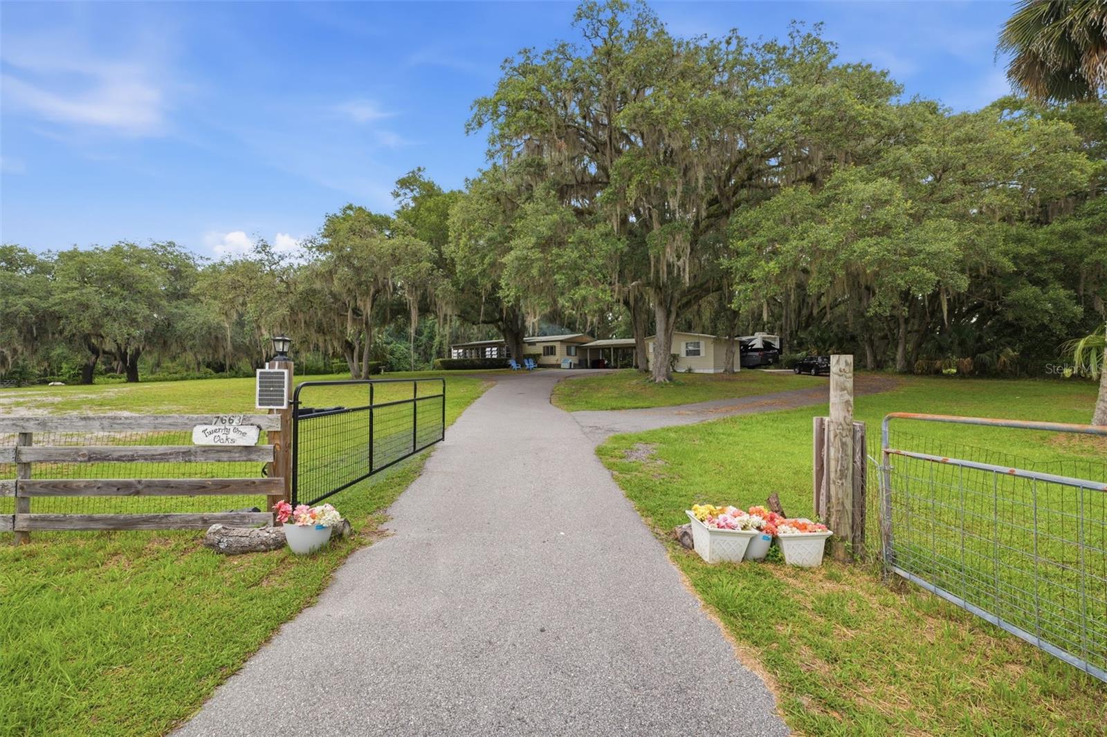 7663 Cr 247, FL