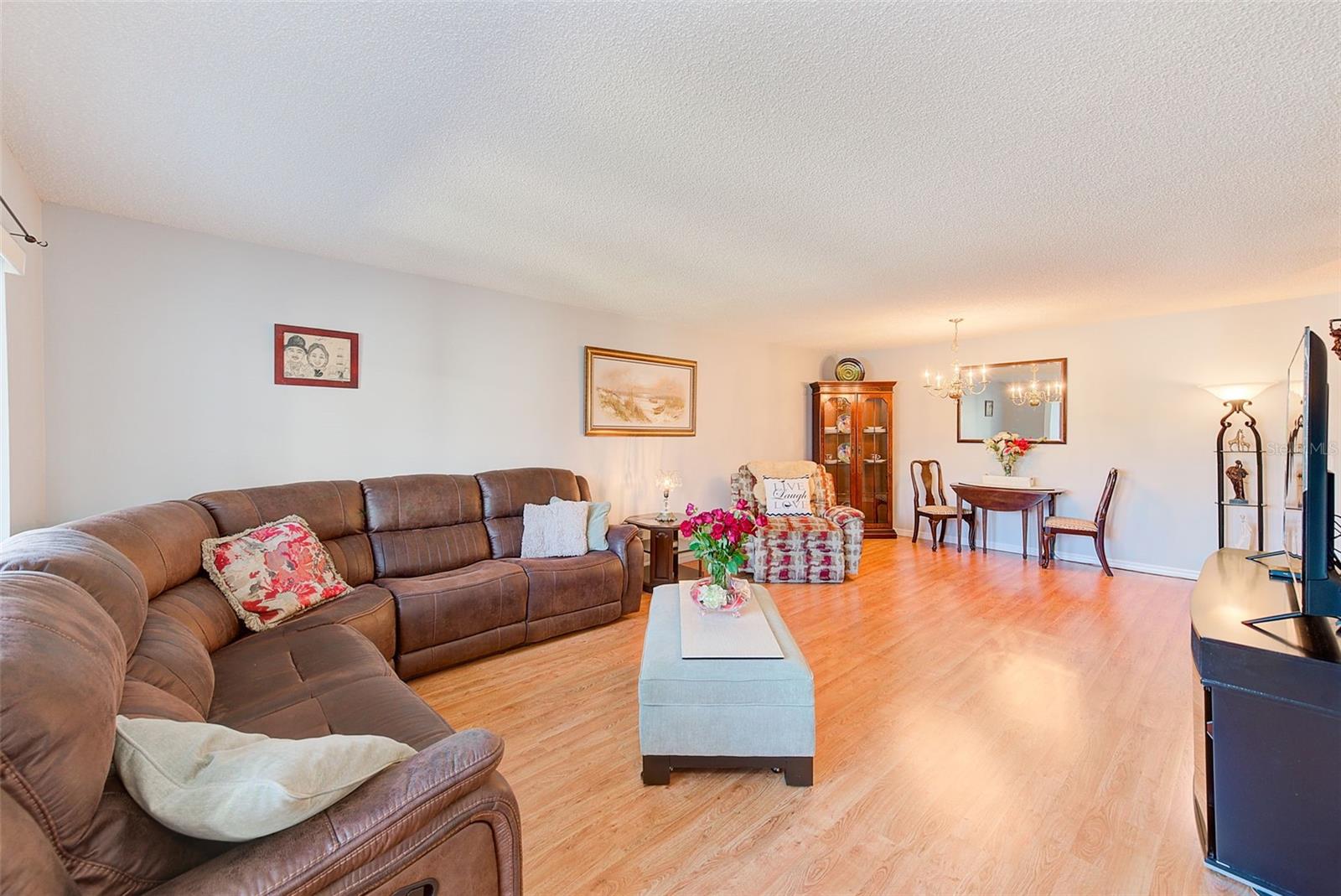 2229 Americus Boulevard, FL