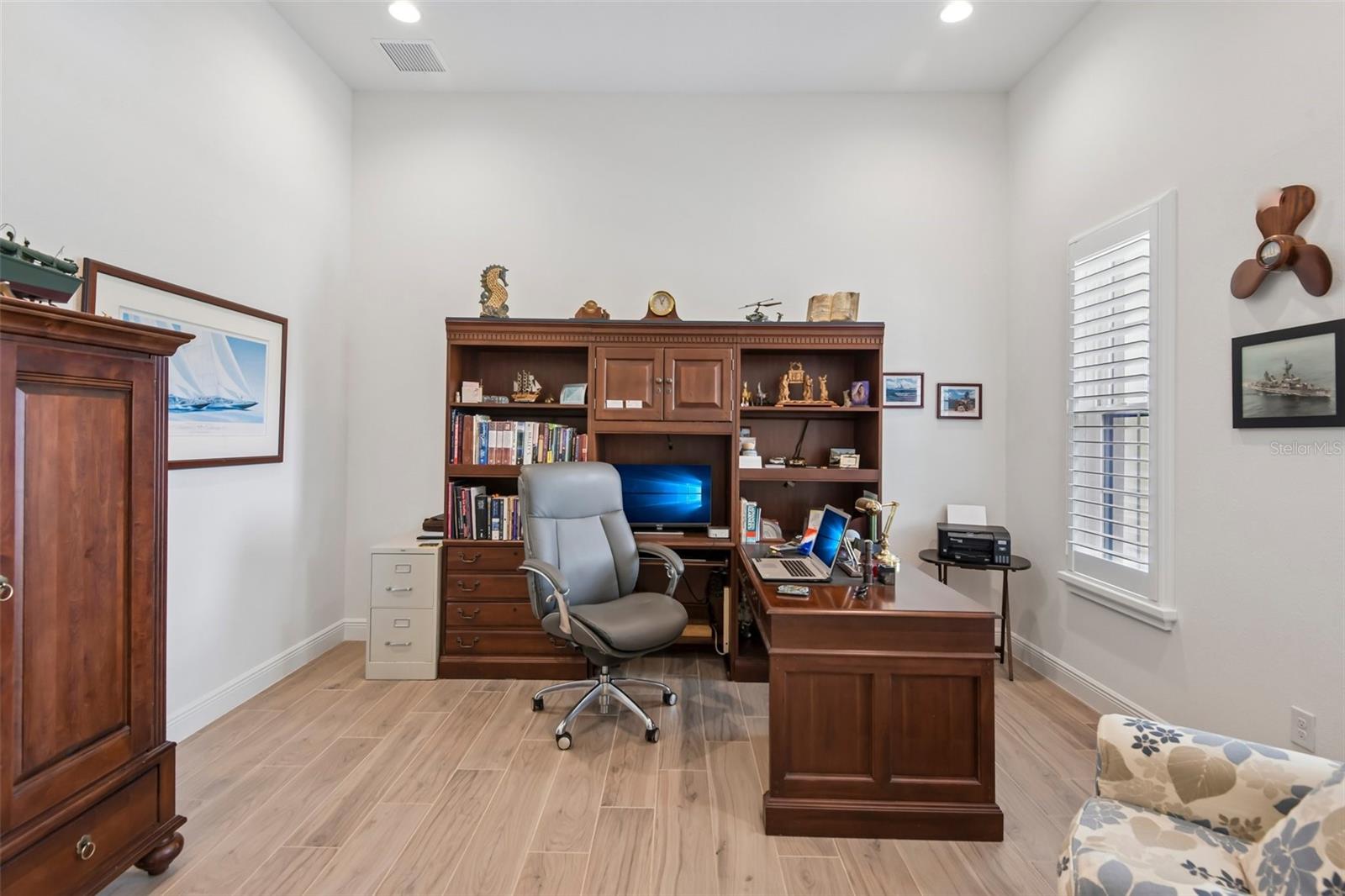14537 Swiss Bridge Drive, FL