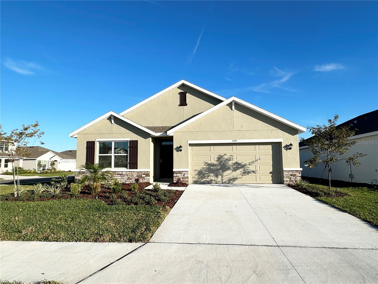 5105 Vecchio Court, FL